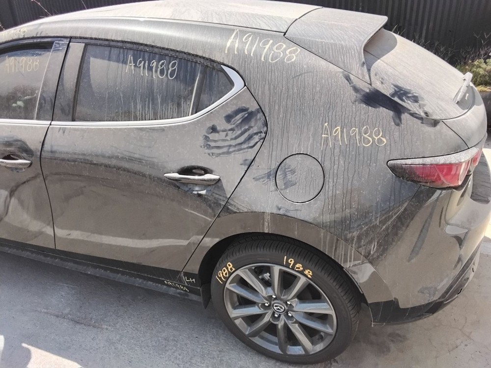 MAZDA 3 2024 Sun Visor 127626