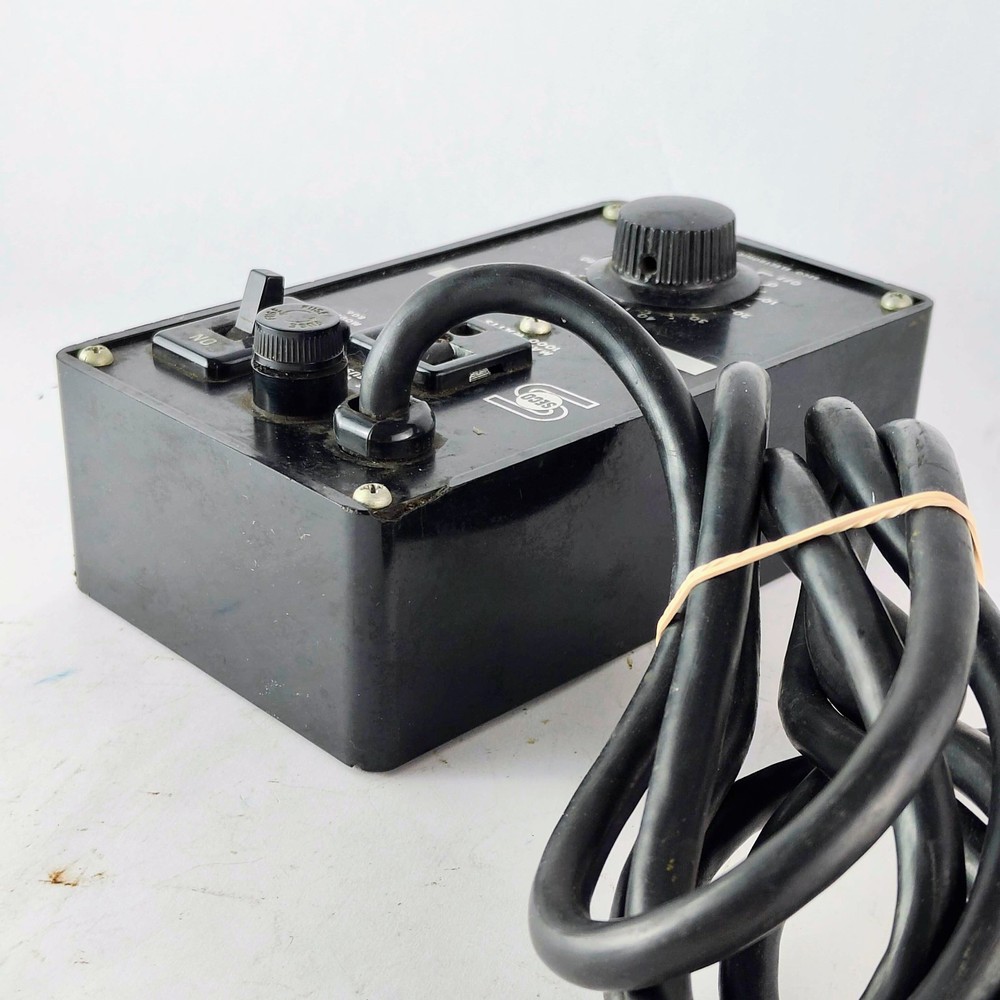 Vintage Seco Electronics Vari Volt Motor Speed & Lighting Control Model 806