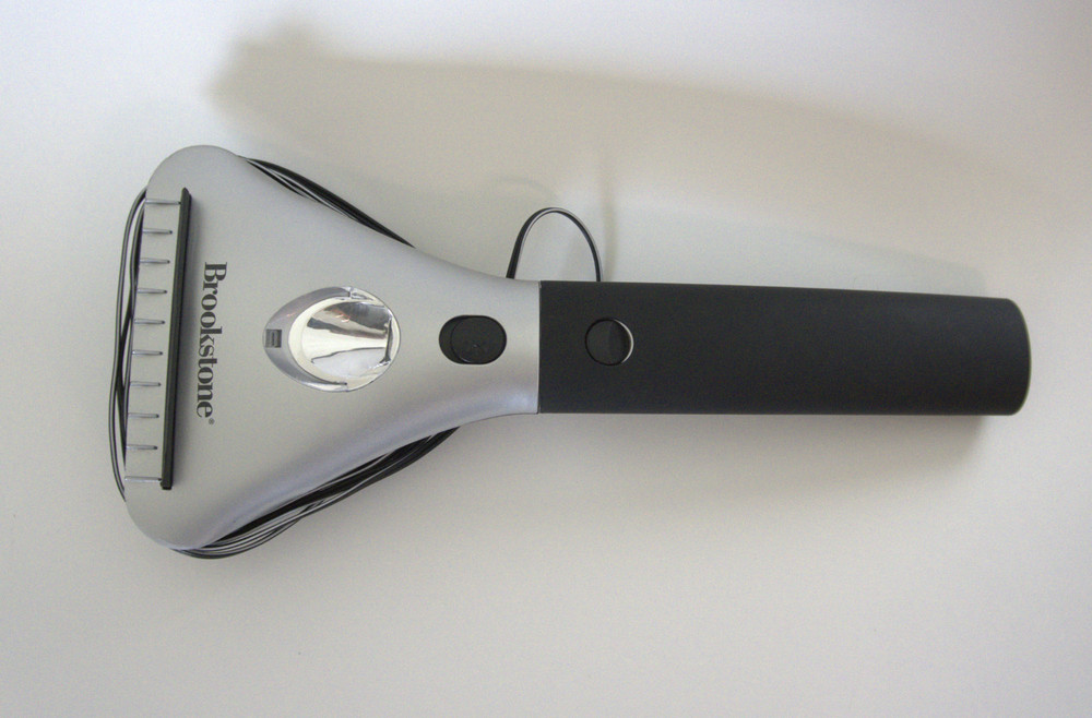Brookstone Heated Electric Windshield Ice Scraper  LED Light Snow Ice Melter