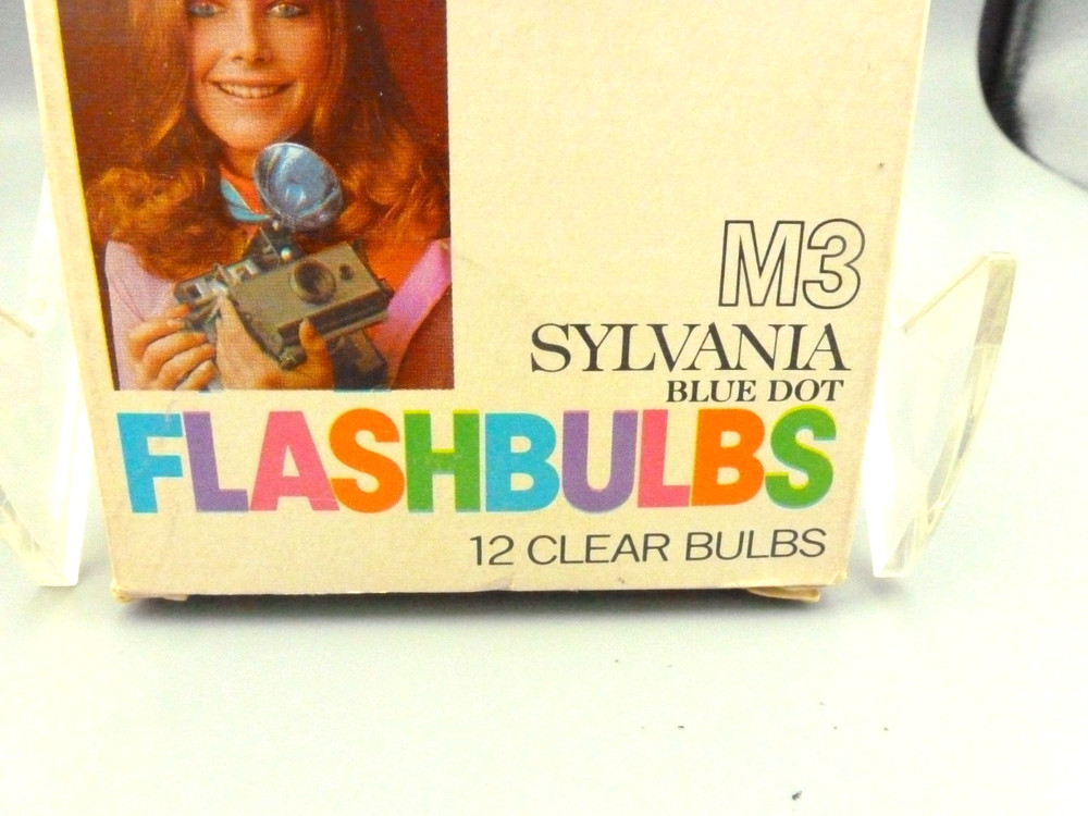 Sylvania Blue Dot M3 Clear Flashbulbs ( 9 total bulbs ) -99