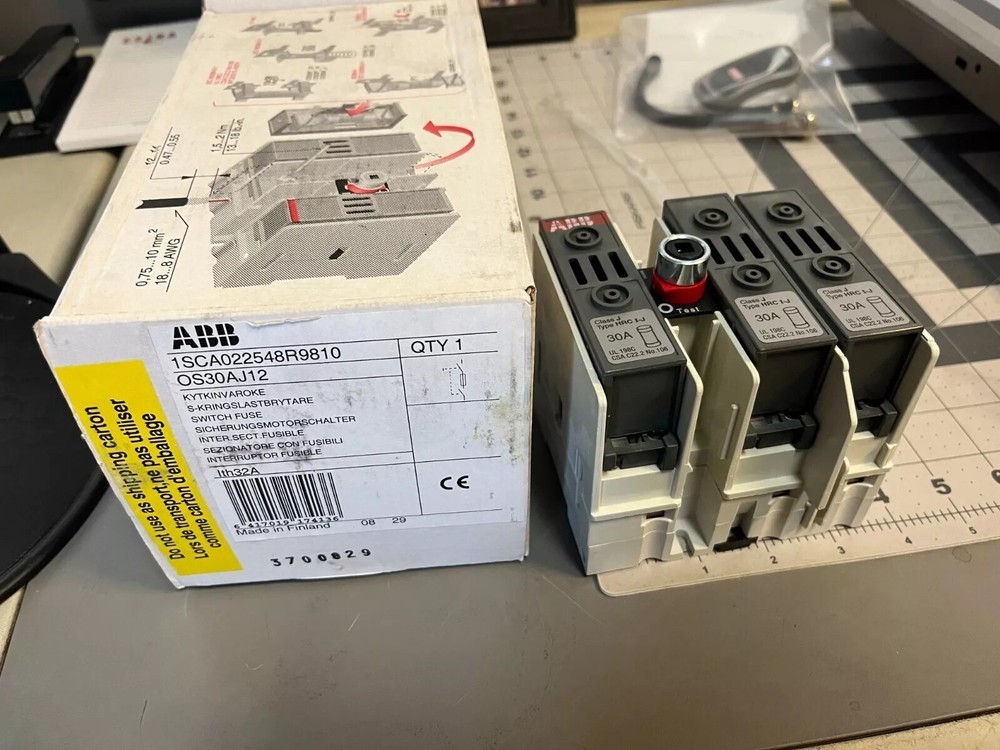 NEW IN BOX ABB OS30AJ12 Fuse Switch 30 Amp 600 VAC 1SCA022548R9810