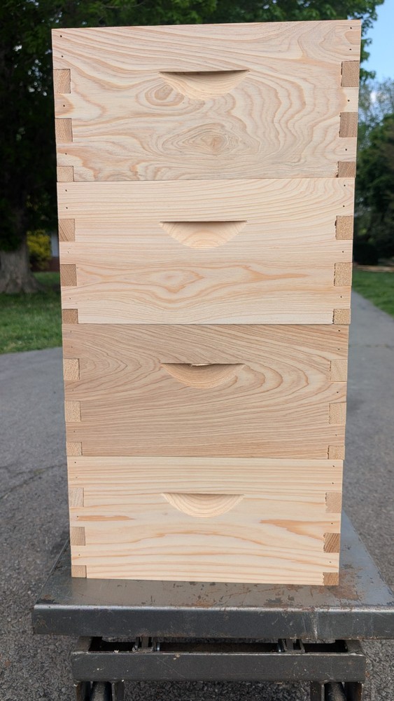 Beehive Bee Box Eight Frame Medium Honey Supers Cypress Langstroth