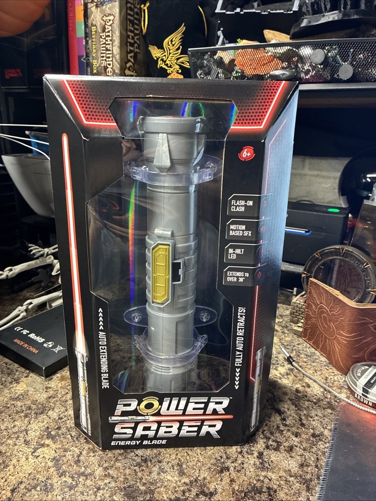 Goliath Power Saber Energy Blade Red | First Ever Automatic Saber | Auto Extend