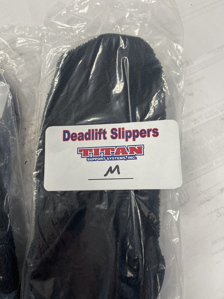 Titan Deadlift Slippers Size M New
