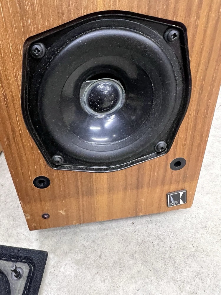 As-Is~KEF Reference Series Model 101 Speakers