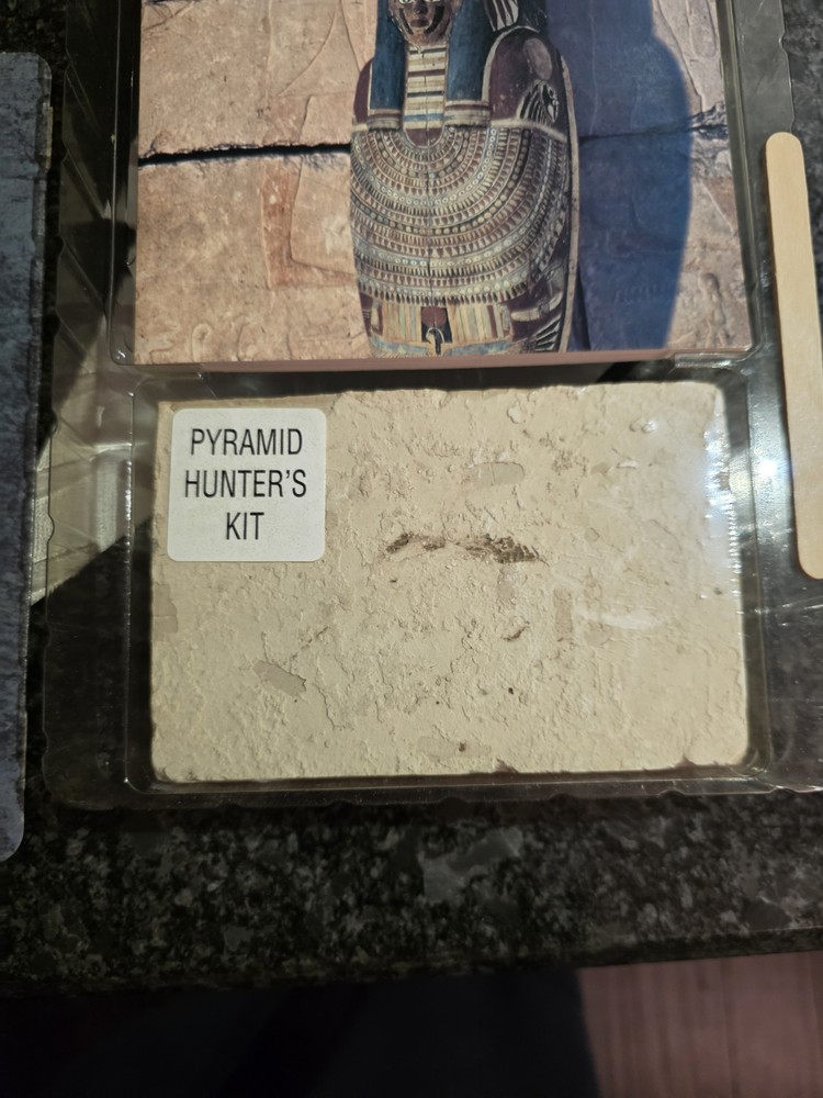 Pyramid Explorer's Kit, New, Open Box