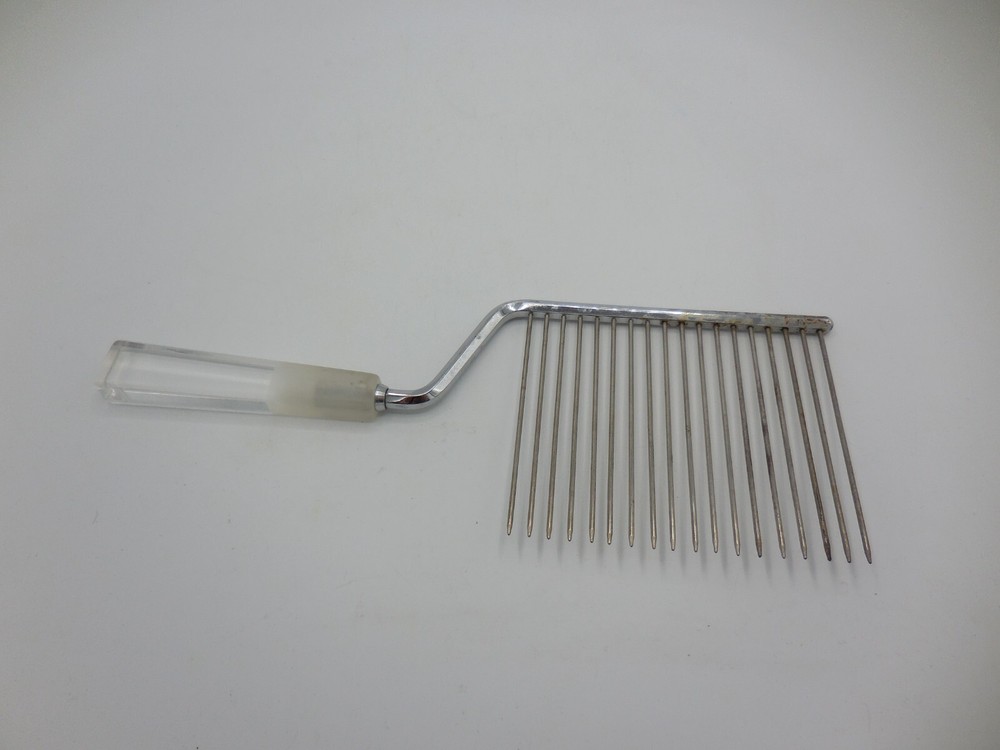 Vintage Cake Breaker White Plastic Clear Plastic Handle