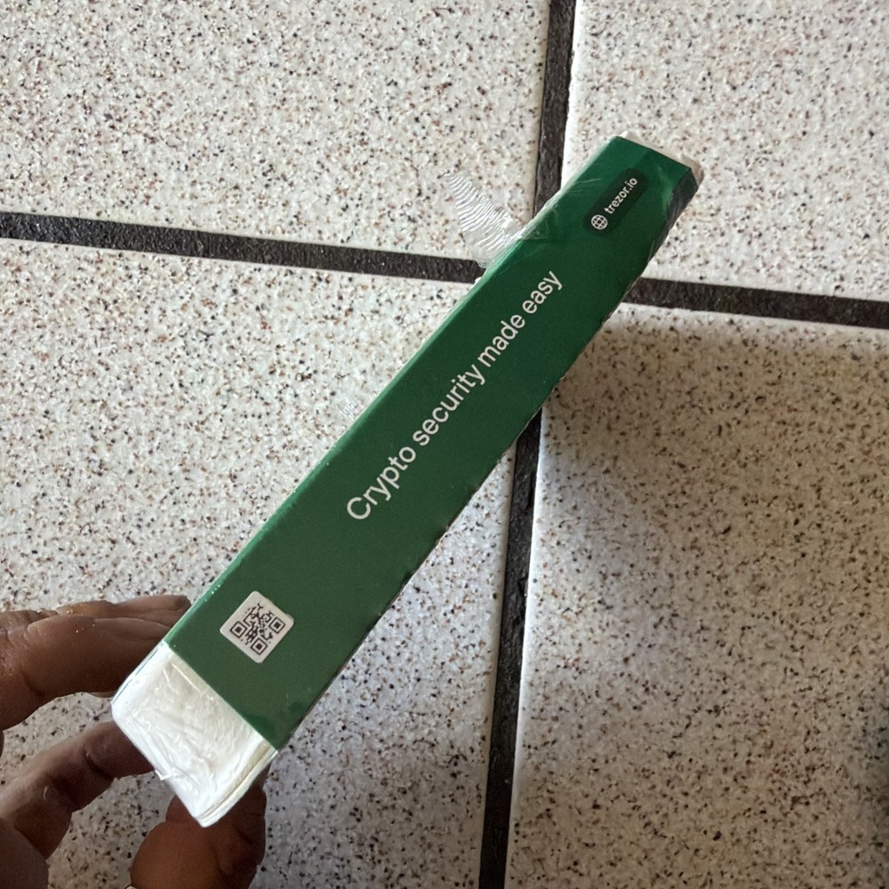 TREZOR SAFE 3 Passphrase & Secure Element Crypto Hardware Wallet Cosmetic Black