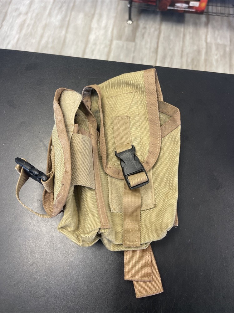 Paraclete Double Mag, Smoke Pouch