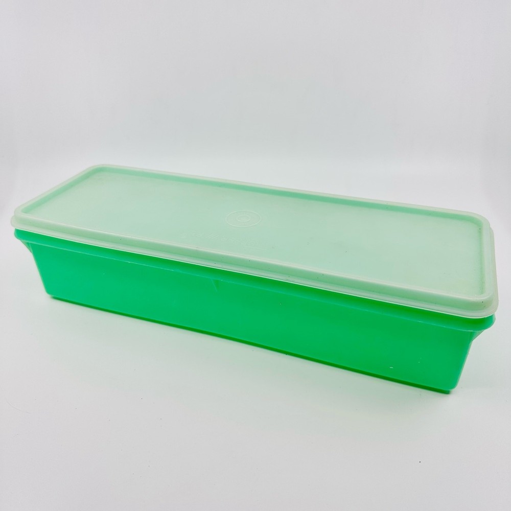 Tupperware Jadite Green Celery Vegetable Keeper #892 Rectangular Plastic Storage
