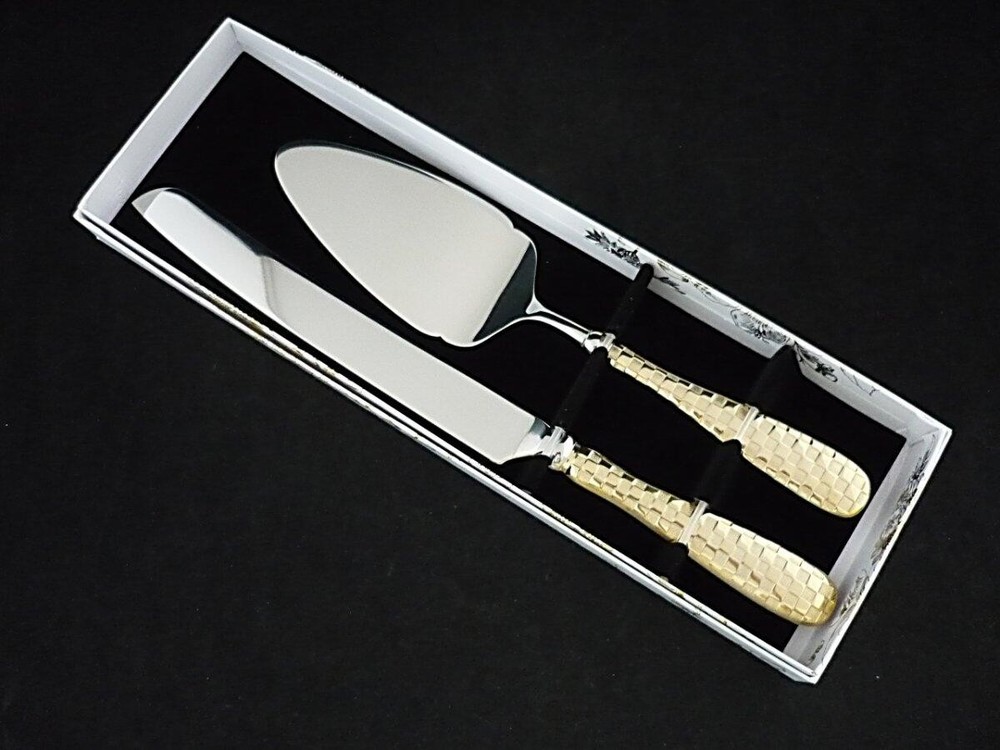MACKENZIE-CHILDS - CHECK GOLD PLATED CAKE SERVING SET GIFT BOX - NRFB