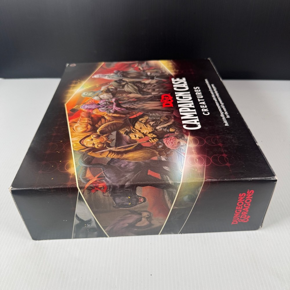 Dungeons & Dragons Campaign Case Creatures Storage Box Set Tokens 2022