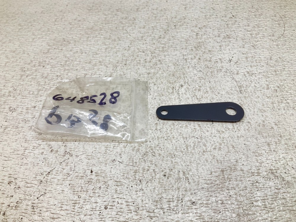EZGO 648528 Mirror Bracket New (TSC)