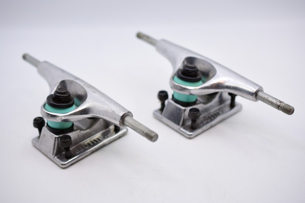 Redo Geolite Skateboard Trucks 7.5”
