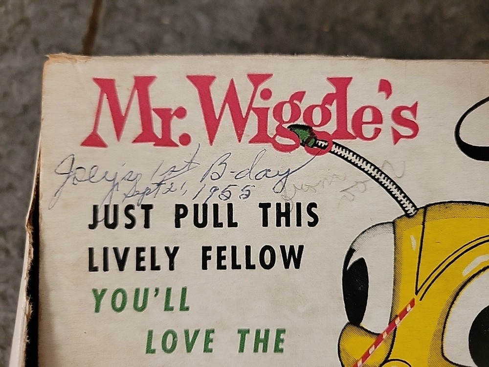 MR. WIGGLES CALA-PULLER SLINKY PULL TOY BOXED BY WILKENING In Box