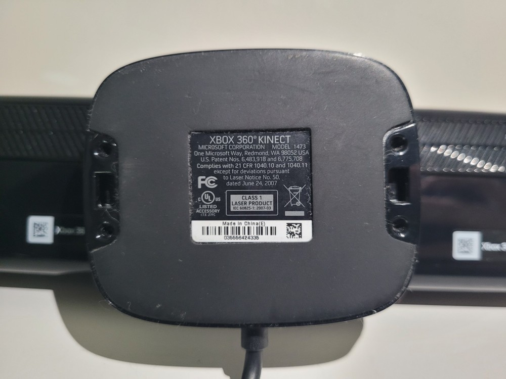 Official Microsoft Xbox 360 Kinect Motion Sensor Bar Model 1414 Works Great