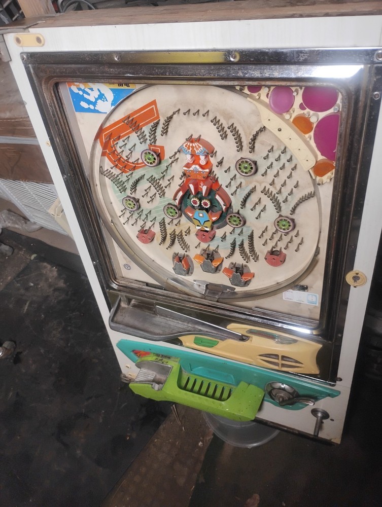 Antique Pinball Machine Not Tested