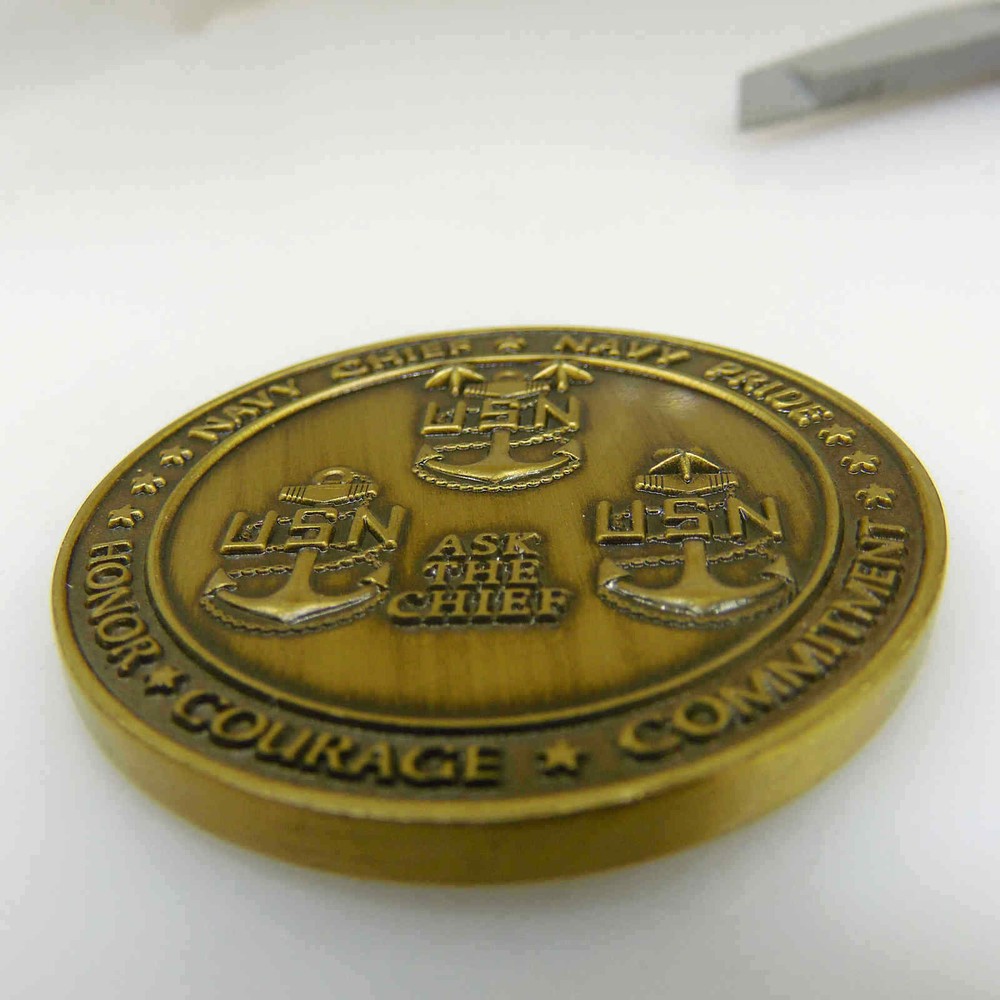 USN RERIRED NAVY CHALLENGE COIN
