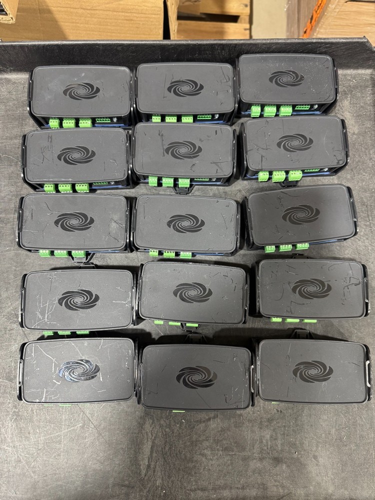 Crestron RMC3 Room Media Controller w Mounting Bracket