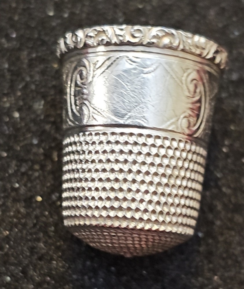 ANTIQUE STERLING SILVER THIMBLE STERLING MARKINGS