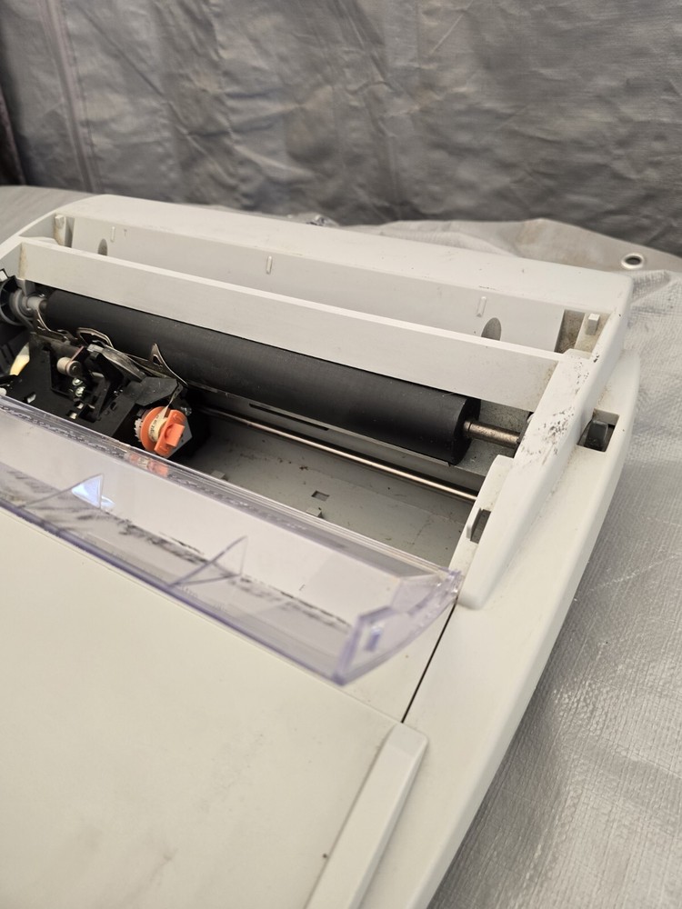 Brother GX-6750 Correctronic Electronic Typewriter