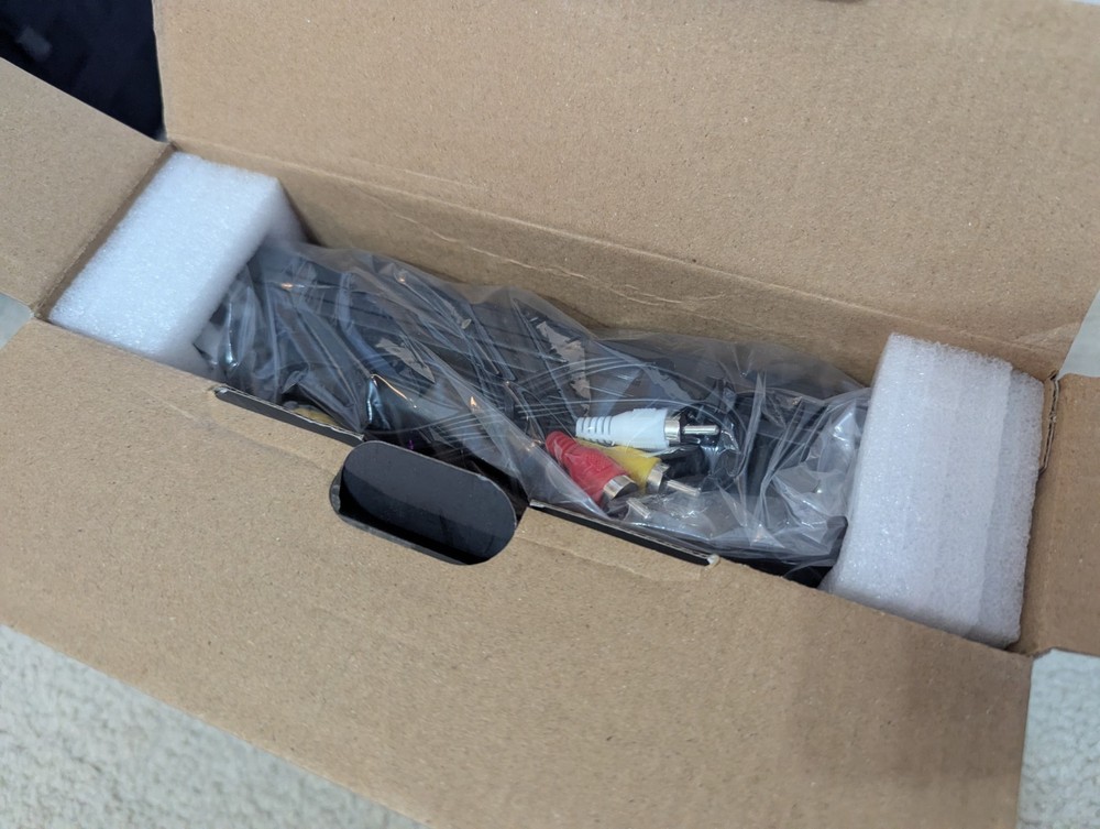 Hyundai H-DVD100 Player