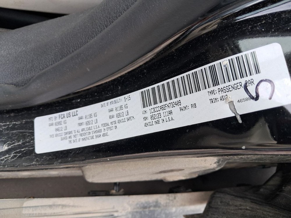 200 2015 Glove Box 4773858
