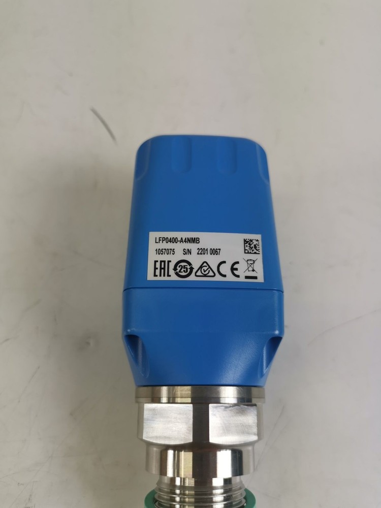 SICK LFP0400-A4NMB liquid level sensor-