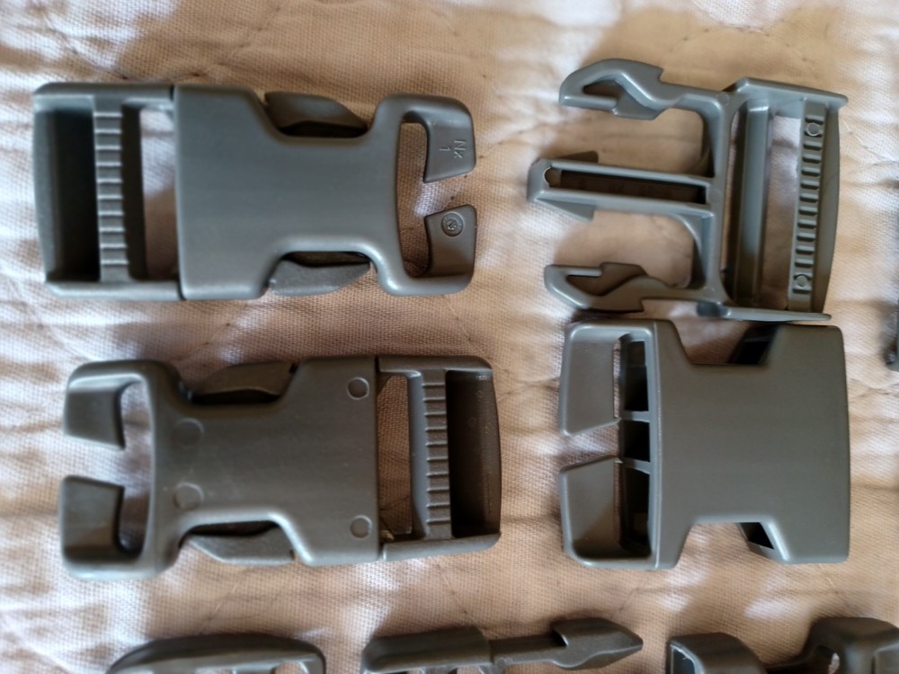 USGI ACU MOLLE Buckle Replacement Set Nes Excellent