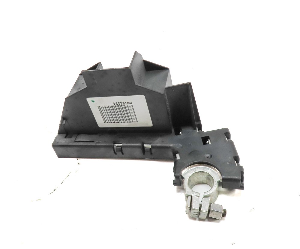 2011 AUDI A4 (B8 8K) 2.0L (CAEB) ENGINE NEGATIVE BATTERY CABLE TERMINAL RING