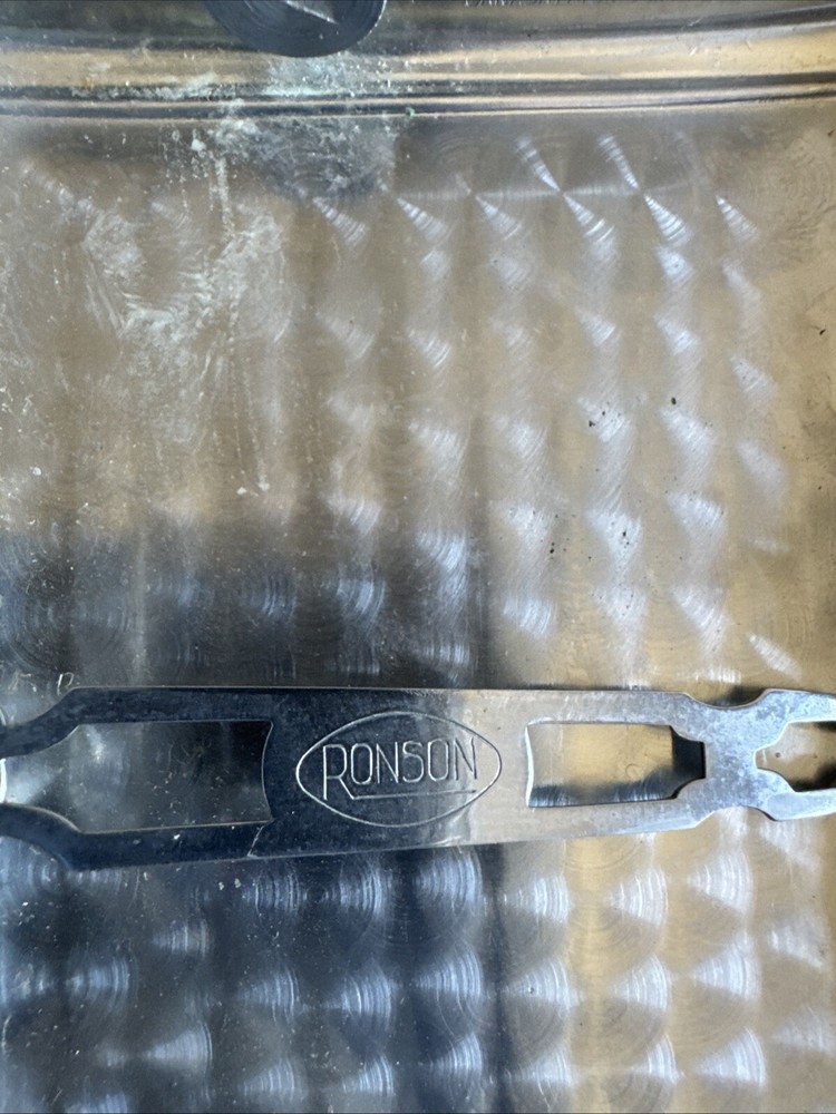 Vintage Ronson Master Case Lighter Cigarette Case Combo Silver-Toned No Mono