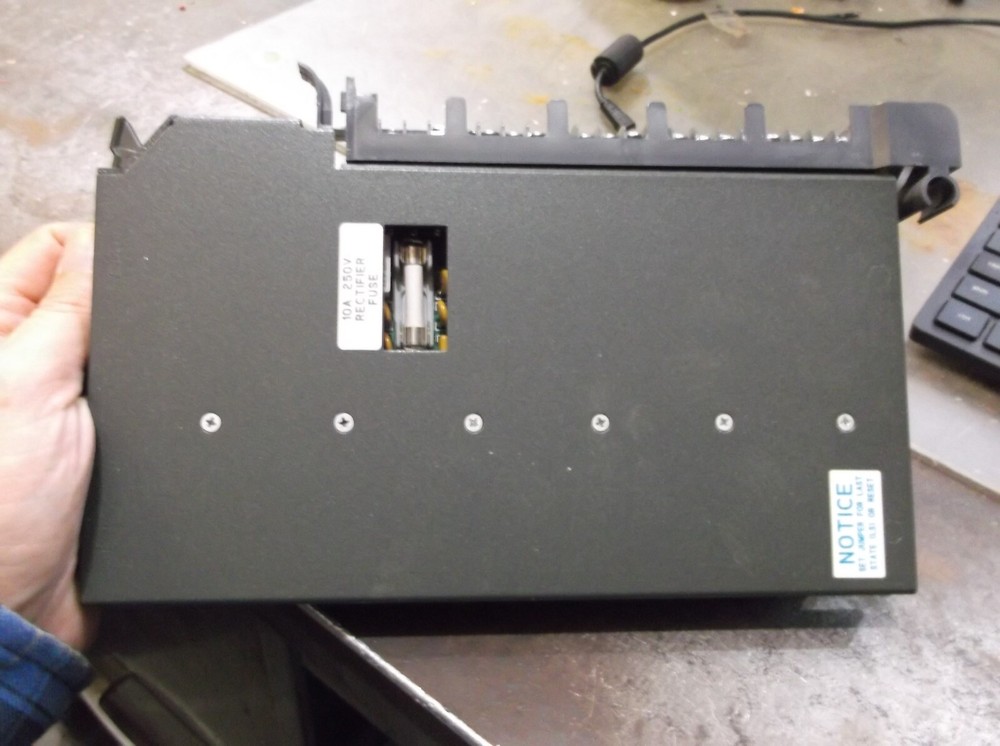 ALLEN BRADLEY 1771-OAD AC OUTPUT MODULE PLC (856)