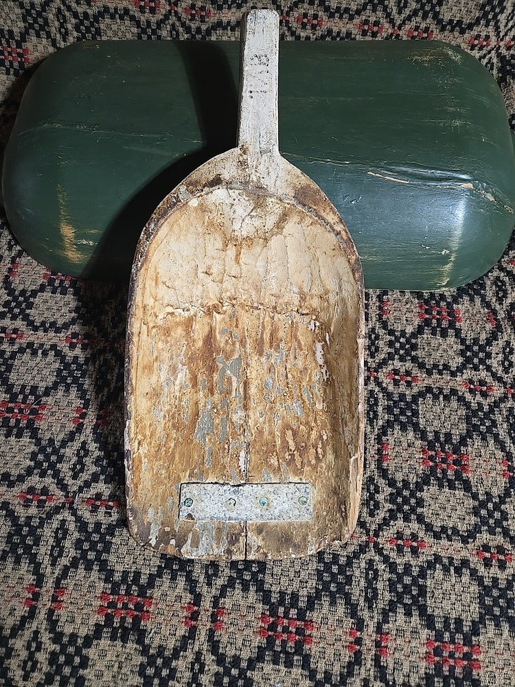 Primitive Dough Trencher And Scoop