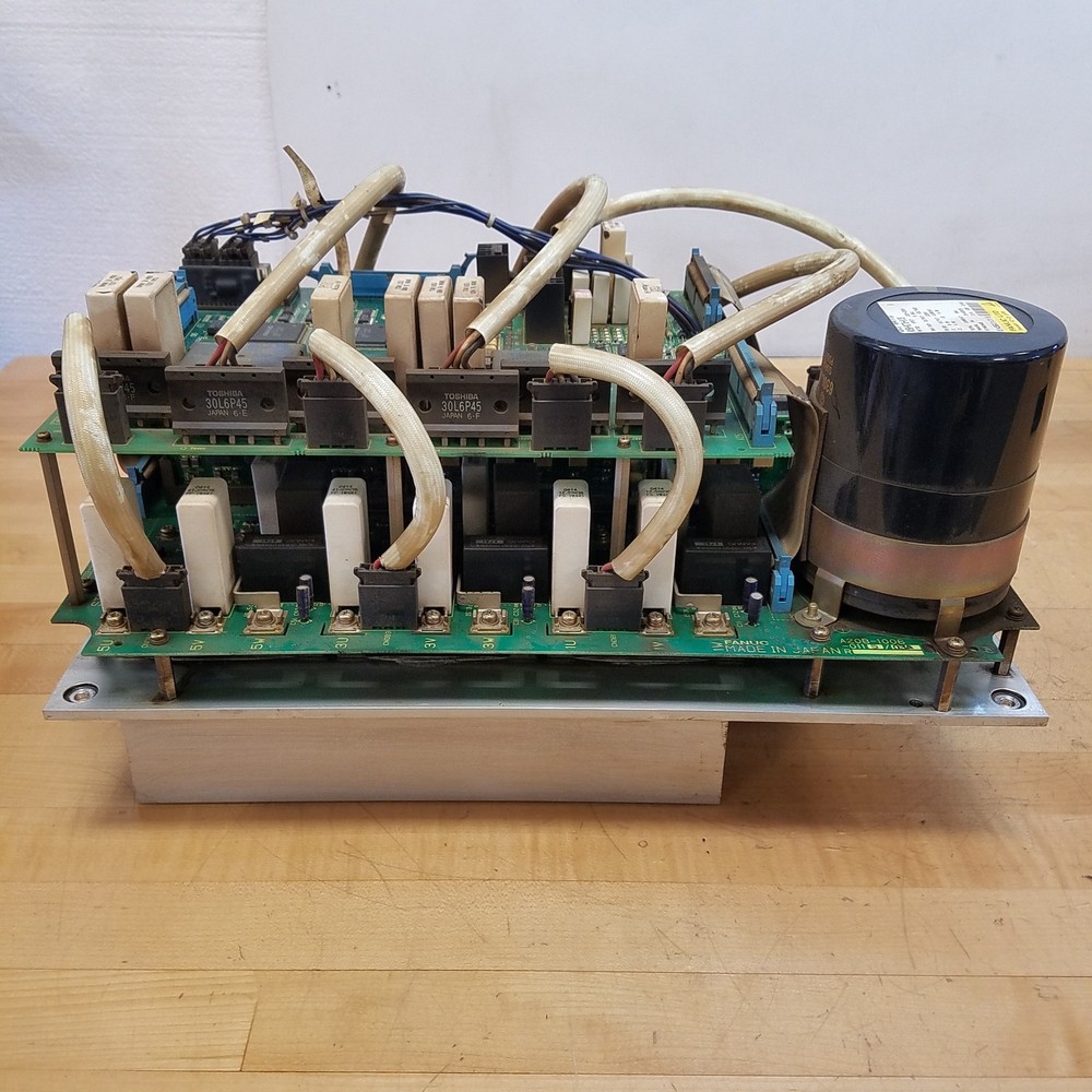 Fanuc A06B-6076-H105 Servo Amplifier - USED