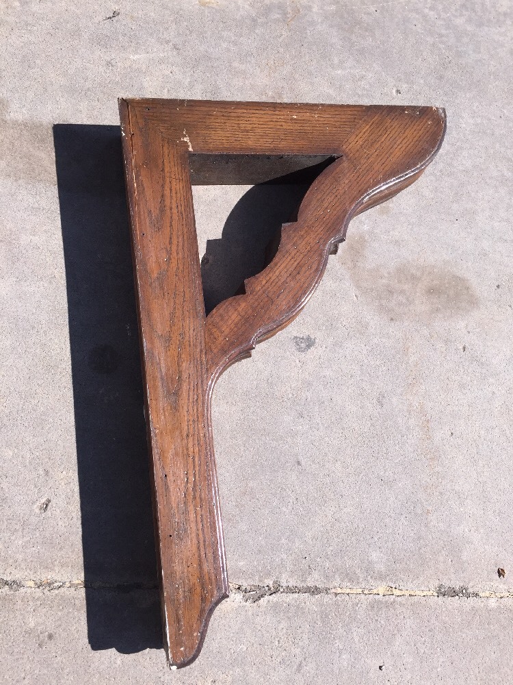 Pair Matching Oak Corbels