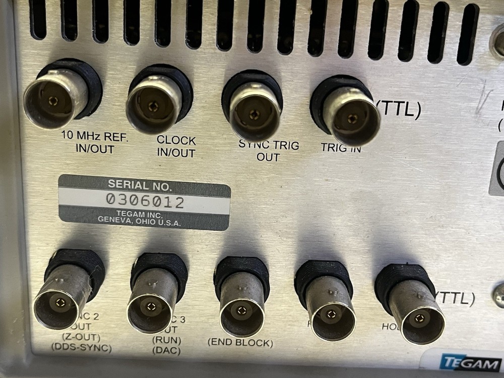 Pragmatic TEGAM 2411B Arbitrary Waveform Generator 16 bits 2 MS/s