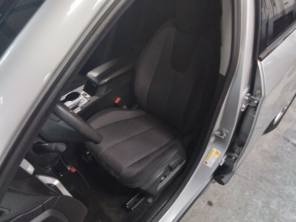 2010-2017 GMC Terrain Dash Mounted Lower 7" Display Screen