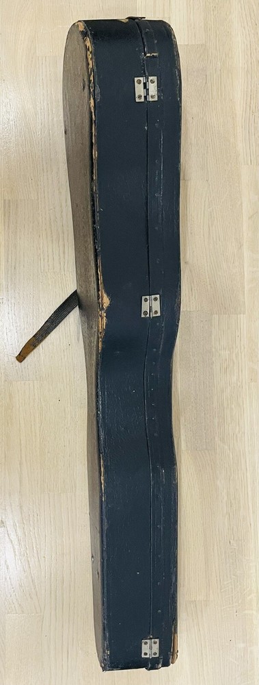 Old vintage violin case