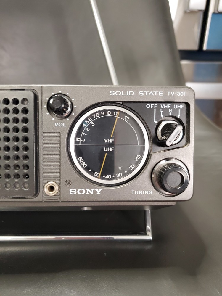 Sony TV-301 Solid State Portable TV - *Needs New CRT* Powers On*