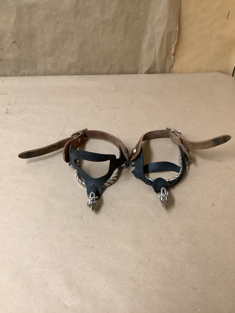 SMALL PAIR SPURS (G29012426)