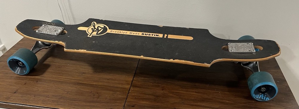 Bustin NYC Custom 33" Longboard Skateboard 2011 ishtar bäcklund Graphics *READ*