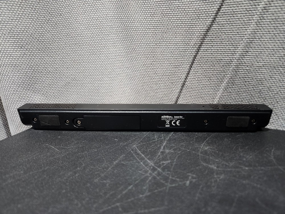 ACTIVISION WIRELESS BATTERY OPERATED SENSOR BAR MODEL:76965800