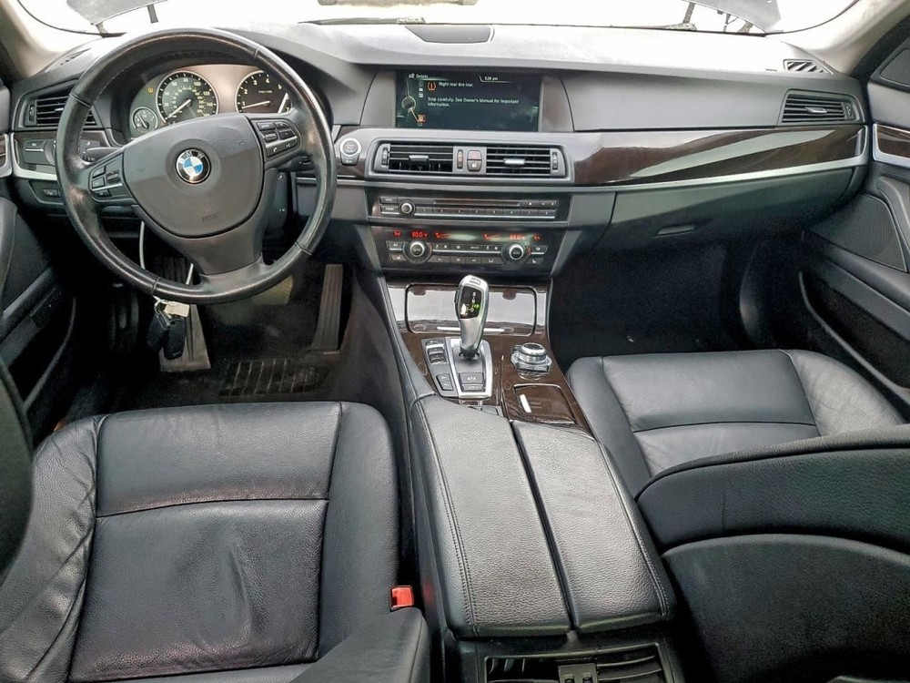 535I 2013 Glove Box 4950951