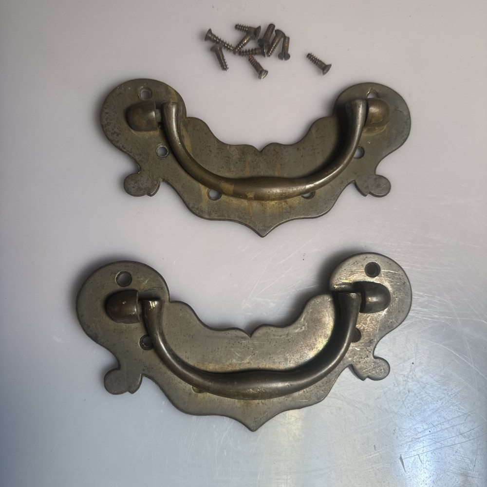 2 RARE MASSIVE 18TH CENTURY CHIPPENDALE BRASS DRAWER /PULL / HANDLE 7”