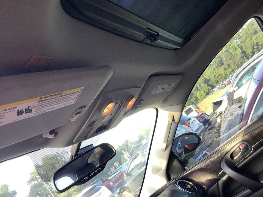 ENCLAVE 2016 Glove Box 4730499