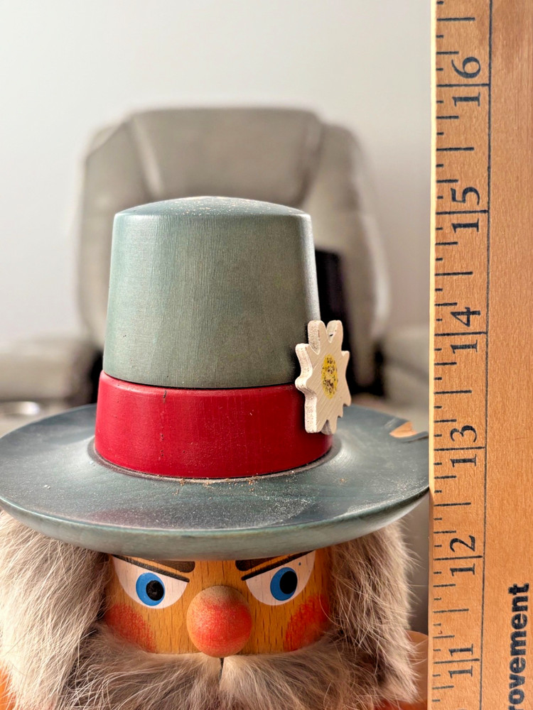 Stracoland Colmnitz Nutcracker Officer w Pick Axe, 15”, Handmade from Germany