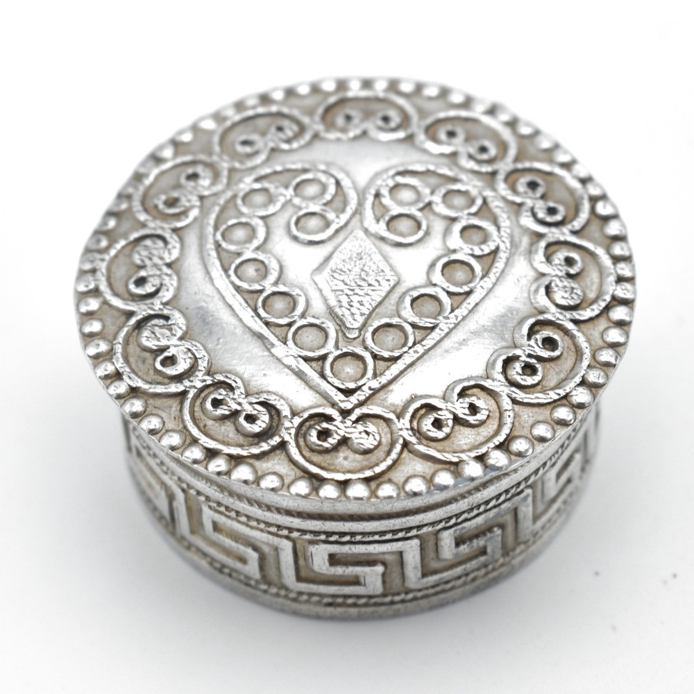 Vintage Scandinavian Solid Silver Heart Pill Box 935
