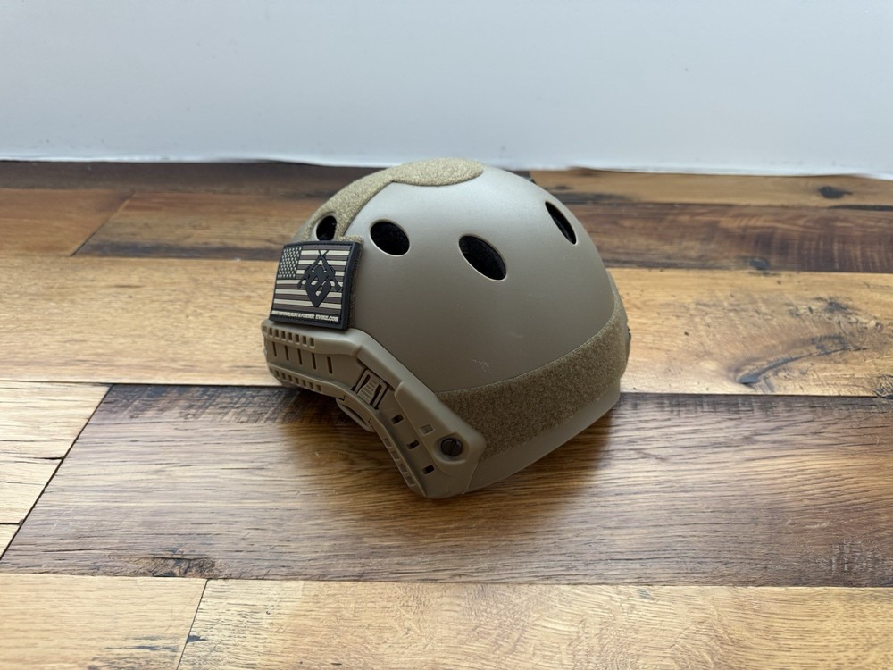 Matrix Basic PJ Type Tactical Airsoft Bump Helmet w/ Flipdown Visor (Dark Earth)