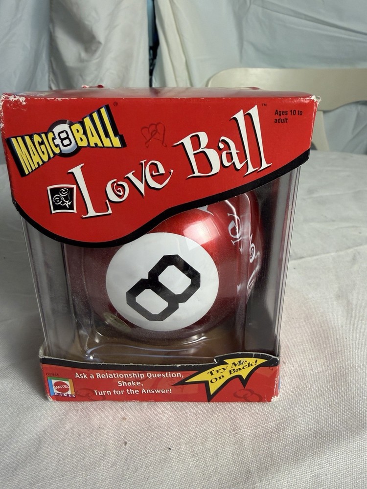 Magic 8 Ball Love Ball