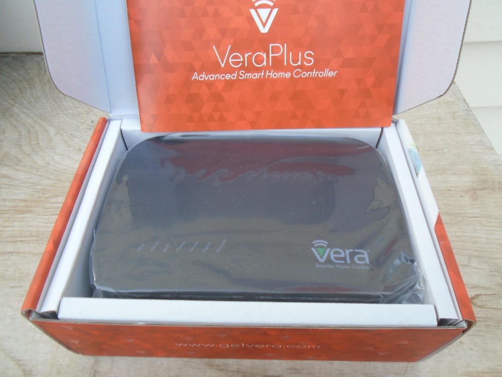 AS IS Vera Plus US Advanced Smart Home Controller, Z-Wave, Bluetooth Zigbee WiFi